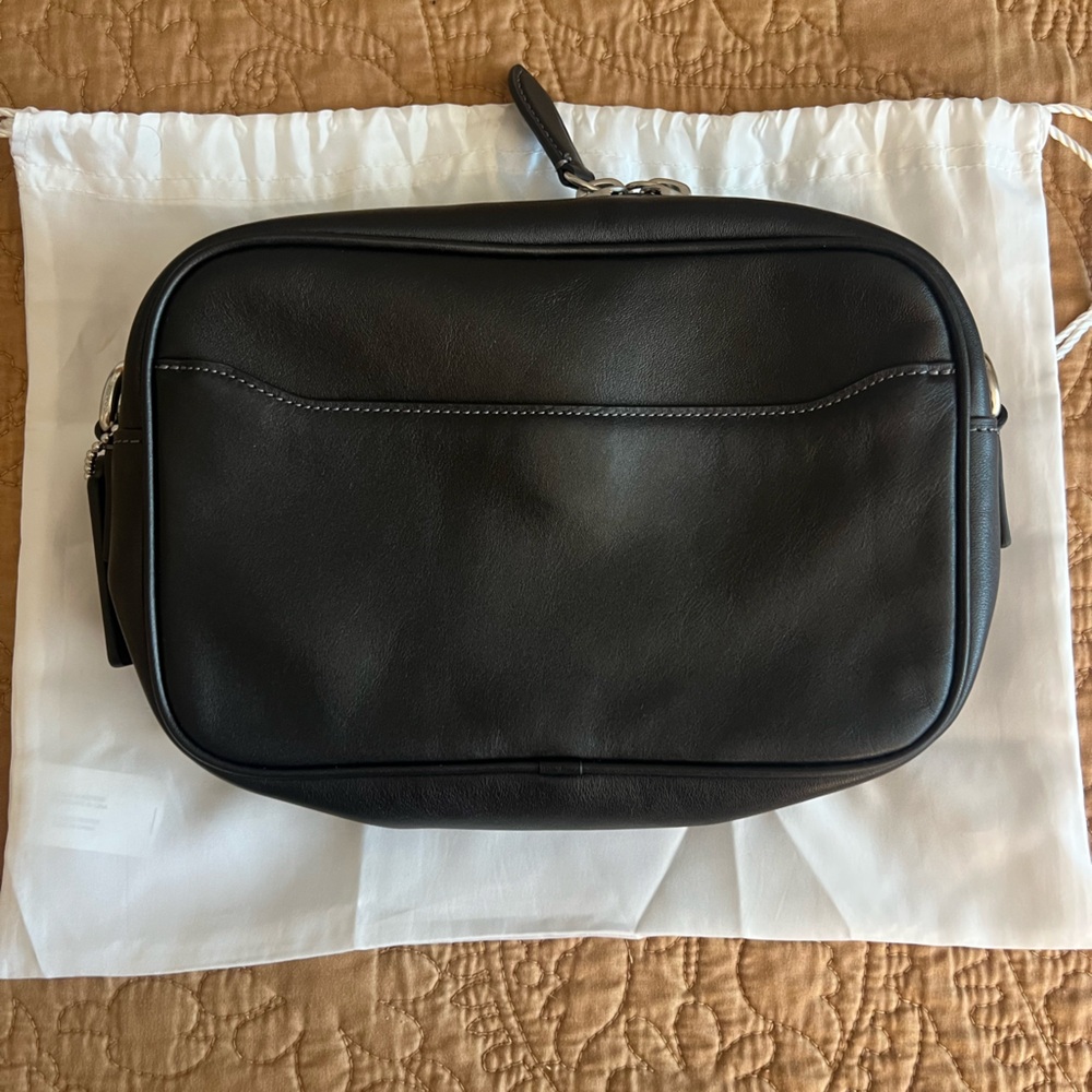 Coach Radio Bag - Used once - Picture 7 of 9